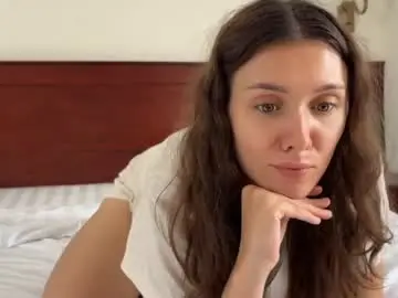 Chaturbate Nude Webcam of ameliahenderson