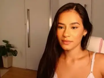 Chaturbate Best live sex cam show of cassandra_avery