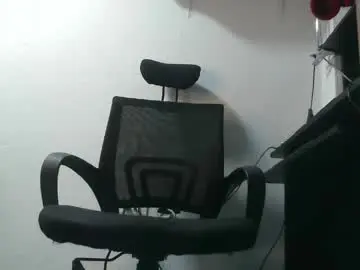 Chaturbate Adult Video Chat of edward1996527421