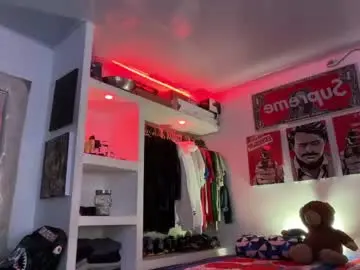 Chaturbate Free Porn Cam of eren_blade_