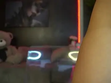 Chaturbate Free Porn Cam of carolinapetra