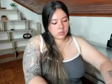 Chaturbate Adult Video Chat of lina_browm