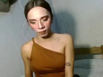 Chaturbate Free Live Porn of hugecock_caraxx