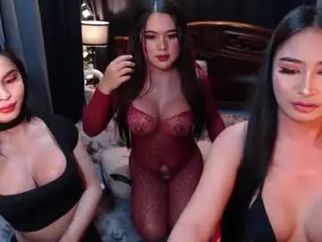 Chaturbate Live Sex Cam of royalmaitresse