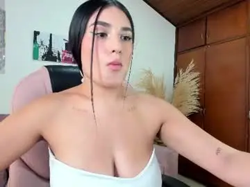 Chaturbate Live Porn of alheli_16