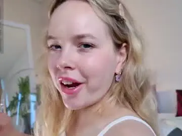 Chaturbate Sex Chat of milly_shy