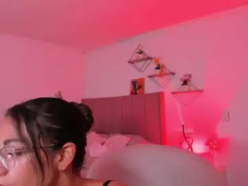 Chaturbate Live Porn of elegant_rouse