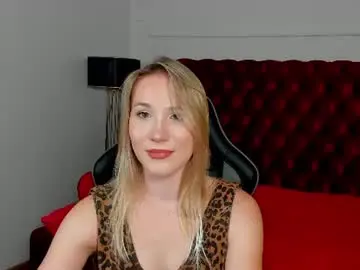 Chaturbate Adult Webcam of elaravoltage