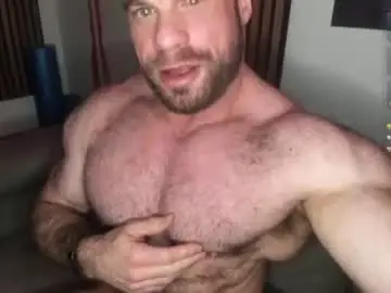 Chaturbate Free Porn Cam of l0v35_2_5p00g3