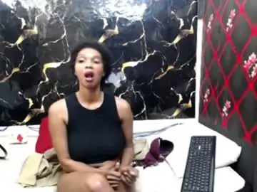 Chaturbate Adult Webcam of caramelminxx_