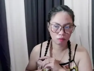 Chaturbate Free Porn Cam of macarena_kakaix