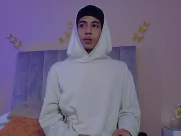 Chaturbate Nude Webcam of liam_mercurio