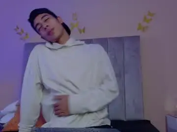 Chaturbate Nude Webcam of liam_mercurio