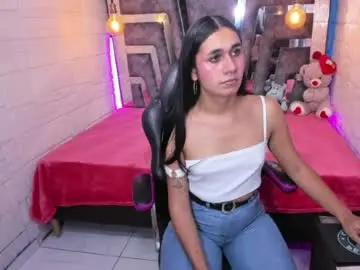 Chaturbate Nude Webcam of mahiara_hot