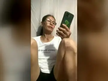 Chaturbate Live Sex of squirt0120
