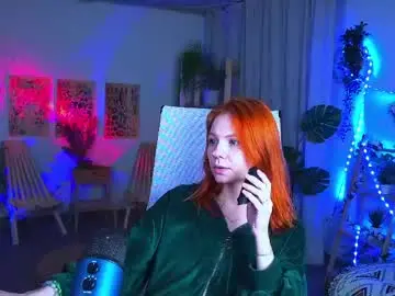 Chaturbate Live Sex Cam of lisaaris