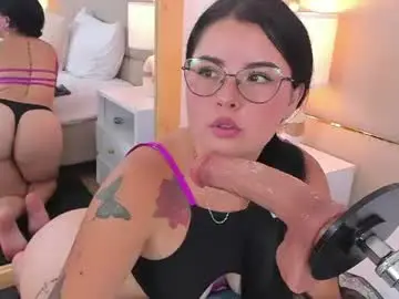 Chaturbate Adult Video Chat of millerchloe