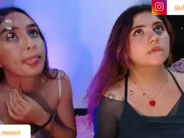 Chaturbate Free Porn Cam of leah_moon11