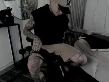 Chaturbate Live Sex Cam of onceagain97_