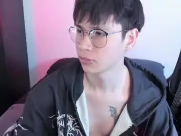 Chaturbate Live Sex Cam of andy_bankai