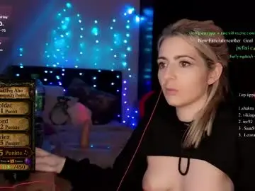 Chaturbate Live Sex of kimilee22