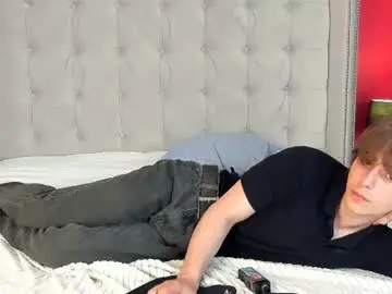 Chaturbate Best live sex cam show of cuteeryan