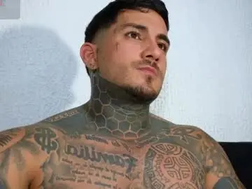 Chaturbate Best live sex cam show of twonaugthy77