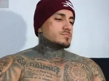 Chaturbate Free Porn Cam of twonaugthy77