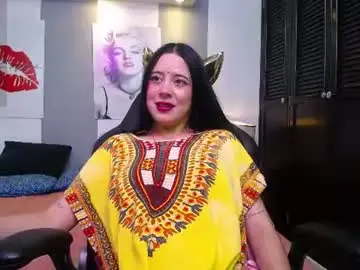Chaturbate Live Sex Cam of tamara_priya