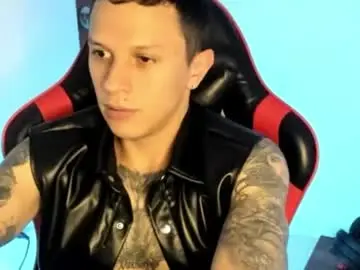 Chaturbate Adult Video Chat of masterdave7