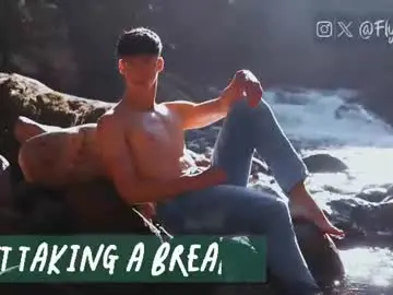 Chaturbate Live Sex Cam of connorflyn