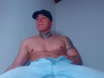 Chaturbate Free Porn Cam of criss__tom