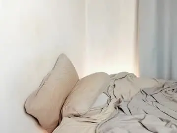Chaturbate Live Sex Cam of jame_flow