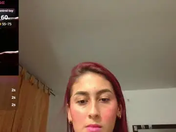 Chaturbate Nude Webcam of aurora_petit_