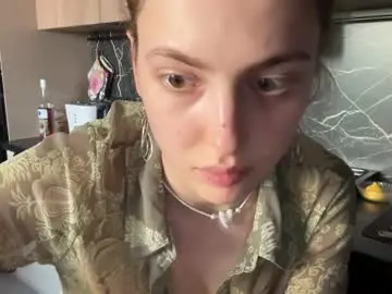Chaturbate Free Live Porn of holydori