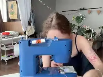 Chaturbate Watch Live Sex Cams of holydori