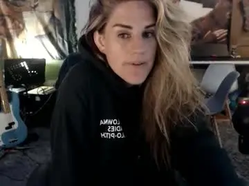 Chaturbate Free Live Porn of katiecutie_5