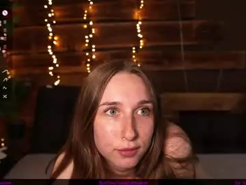 Chaturbate Live Sex Cam of hotfrecklesgirl