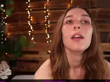Chaturbate Live Porn of hotfrecklesgirl