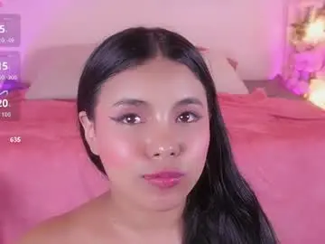 Chaturbate Live Sex Cam of luna_cullen