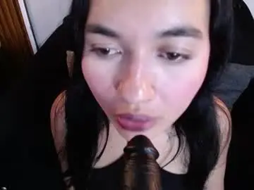 Chaturbate Live Sex of kiki_daddysgirl