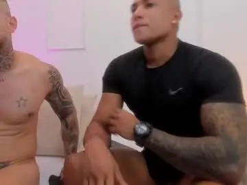 Chaturbate Live Sex Cam of yampier01