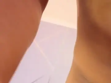 Chaturbate Sex Cam of chaarlottee_69