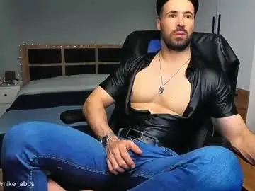 Chaturbate Adult Webcam of mikestrip