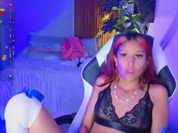Chaturbate Live Sex Cam of saphiire_