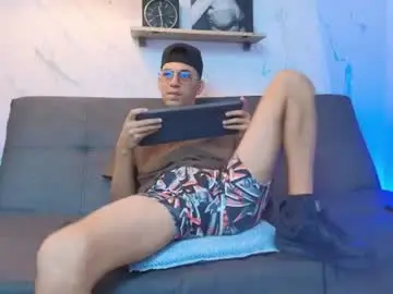 Chaturbate Free Live Porn of davison_viggiani