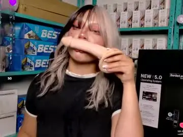 Chaturbate Watch Live Sex Cams of saraa_love_