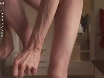Chaturbate Live Sex Cam of so_cl0se