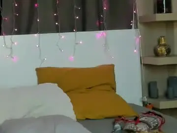 Chaturbate Adult Video Chat of ininitykittyx