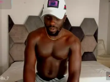 Chaturbate Sex Cam of latrellx7